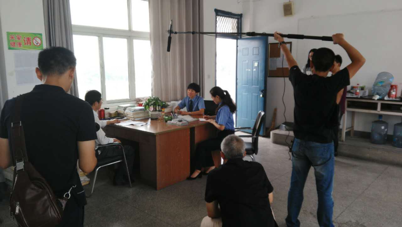 �����м��Ժ����΢��Ӱ ���������귨����������