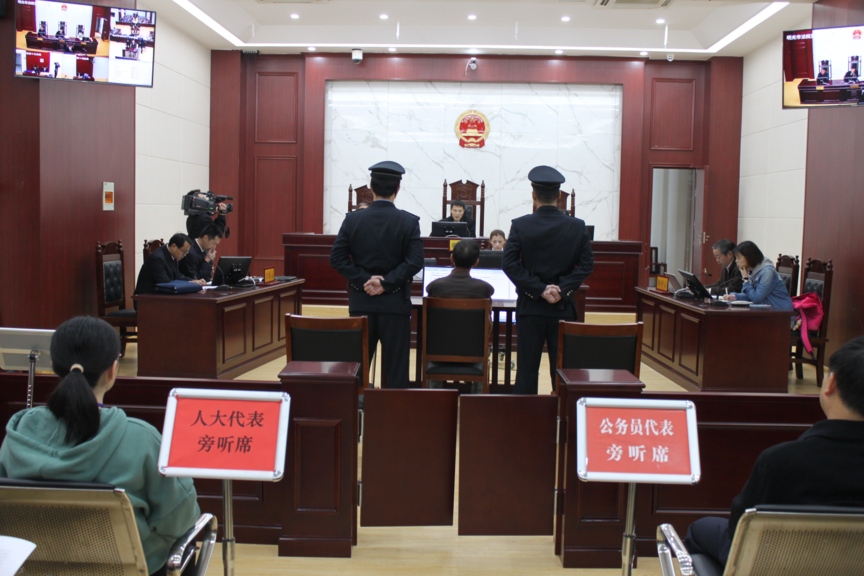 ������֯����Ա��������ͥ��